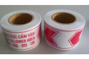 Cuộn rào công trình màu trắng đỏ